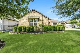 2721 Saddlehorn Trail, Katy, TX 77494 - Photo 2