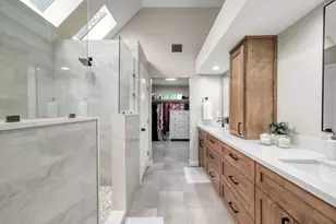 94 N Cochrans Green Cir, The Woodlands, TX 77381 - Photo 26