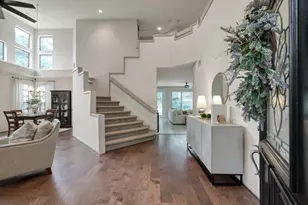 94 N Cochrans Green Cir, The Woodlands, TX 77381 - Photo 4