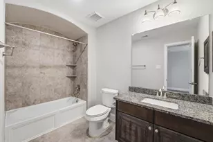 5830 Vineyard Creek Ln, Houston, TX 77365 - Photo 32