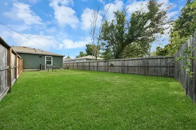 9027 Madera Road #A/B, Houston, TX 77078 - Photo 30