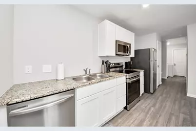9027 Madera Road #A/B, Houston, TX 77078 - Photo 10