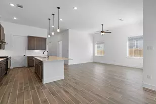 12002 Rice View Dr, Mont Belvieu, TX 77523 - Photo 14