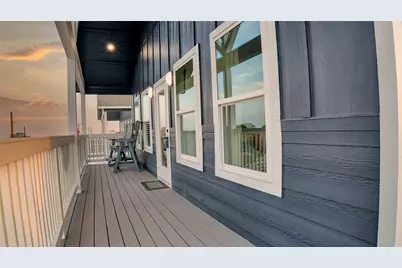 1044 Sunset Circle W, Crystal Beach, TX 77650 - Photo 12