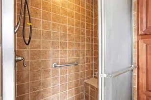 16 Harbor Ln, Kemah, TX 77565 - Photo 20