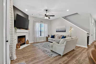 1601 Briscoe Manor Court, College Station, TX 77845 - Photo 10