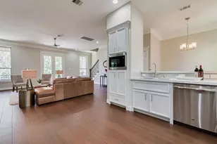 1244 W 26th St, Houston, TX 77008 - Photo 10