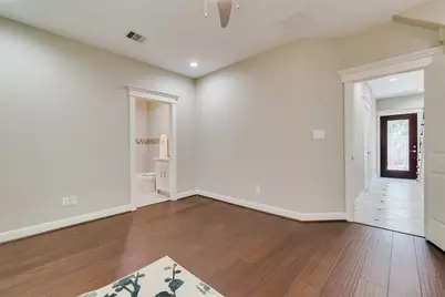 1244 W 26th Street, Houston, TX 77008 - Photo 8