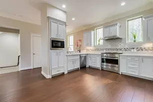 1244 W 26th St, Houston, TX 77008 - Photo 16