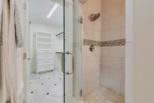 1244 W 26th St, Houston, TX 77008 - Photo 44