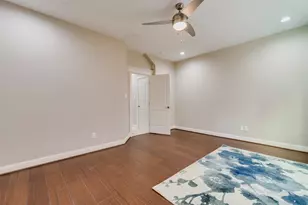 1244 W 26th St, Houston, TX 77008 - Photo 8
