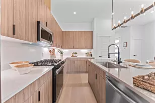 1011 Tuskegee Heights Ln, Houston, TX 77091 - Photo 10