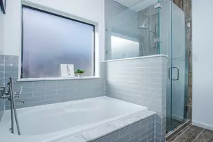 12749 Lake Conroe Hills Dr, Willis, TX 77318 - Photo 20