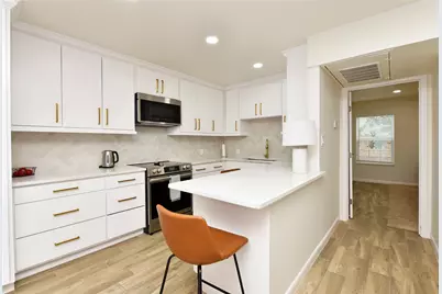 3224 Timmons Lane #112, Houston, TX 77027 - Photo 12