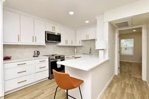 3224 Timmons Ln, Houston, TX 77027 - Photo 12