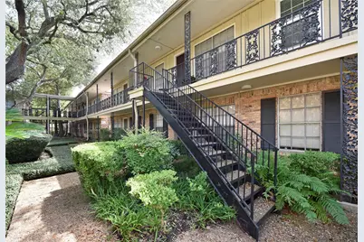 3224 Timmons Lane #112, Houston, TX 77027 - Photo 2