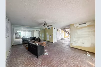 2106 New Mexico Street, Baytown, TX 77520 - Photo 8