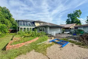 2106 New Mexico St, Baytown, TX 77520 - Photo 46