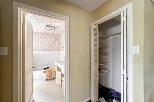 2106 New Mexico St, Baytown, TX 77520 - Photo 34