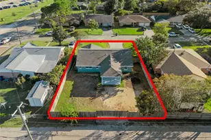 2106 22nd Ave N, Texas City, TX 77590 - Photo 4