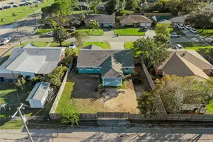 2106 22nd Ave N, Texas City, TX 77590 - Photo 34