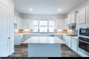 9303 Biles Ct, Mont Belvieu, TX 77523 - Photo 6