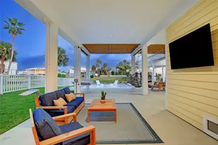 16515 Nassau Way, Jamaica Beach, TX 77554 - Photo 38
