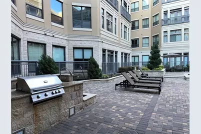 1901 Post Oak Boulevard #104, Houston, TX 77056 - Photo 32