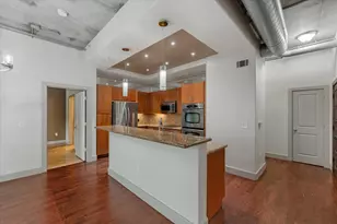 1901 Post Oak Blvd, Houston, TX 77056 - Photo 14