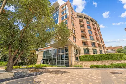 1901 Post Oak Boulevard #104, Houston, TX 77056 - Photo 2