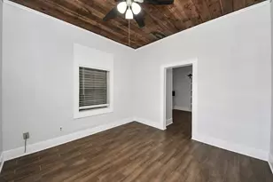 1213 28th St, Galveston, TX 77550 - Photo 20