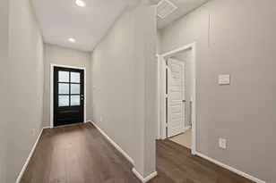 5105 Redbud Vly Dr, Pearland, TX 77584 - Photo 4