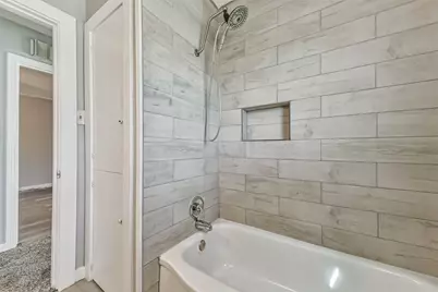 311 S Kansas Street, La Porte, TX 77571 - Photo 20