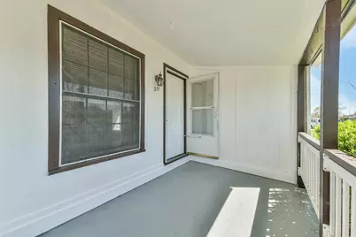 311 S Kansas Street, La Porte, TX 77571 - Photo 8