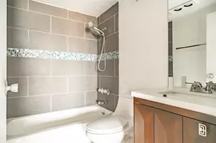 7510 Hornwood Dr, Houston, TX 77036 - Photo 4