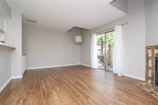 10615 Briar Forest Dr, Houston, TX 77042 - Photo 8