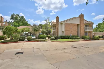 10615 Briar Forest Drive #402, Houston, TX 77042 - Photo 24