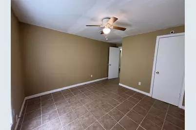 3902 Heatherbloom Drive, Houston, TX 77045 - Photo 6