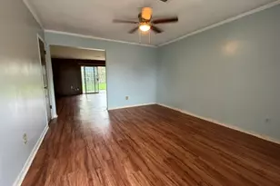 4142 Brookston St, Houston, TX 77045 - Photo 4
