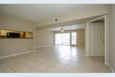 2822 S Bartell Drive #H6, Houston, TX 77054 - Photo 2