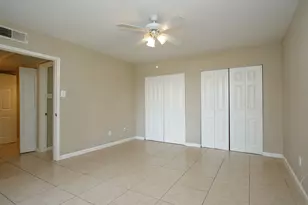 2822 S Bartell Dr, Houston, TX 77054 - Photo 12