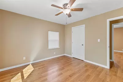 340 Warner, Bridge City, TX 77611 - Photo 14