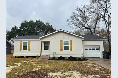340 Warner, Bridge City, TX 77611 - Photo 1