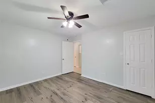 3005 La Estancia Ln, Houston, TX 77093 - Photo 14