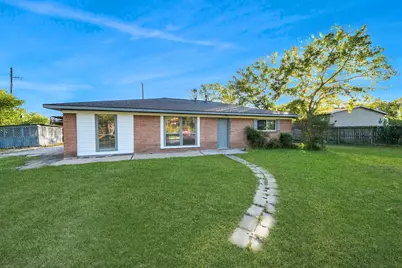 7922 Sheree Street, Houston, TX 77049 - Photo 36