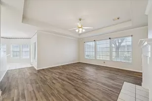 1506 Peachtree Ct, Pearland, TX 77581 - Photo 12