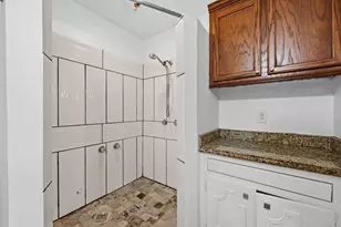 1110 Cheshire Ln, Houston, TX 77018 - Photo 30