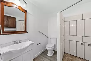 1110 Cheshire Ln, Houston, TX 77018 - Photo 32