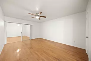 3107 Pecan Point Dr, Sugar Land, TX 77478 - Photo 18