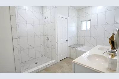 1189 County Road 5100, Cleveland, TX 77327 - Photo 22